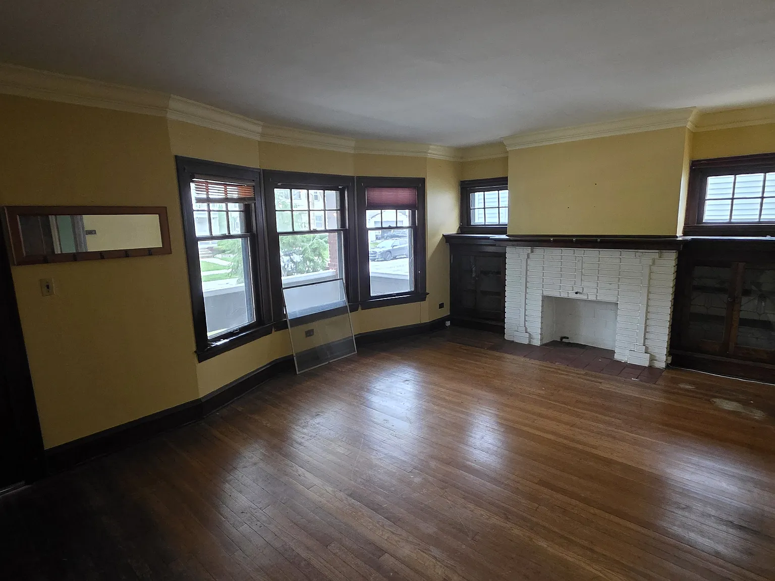 2 bed, 1100 sqft, $1,500 — Photo 3