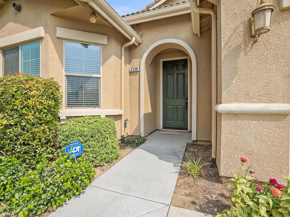 1st image of 3550 W Buena Vista Ave