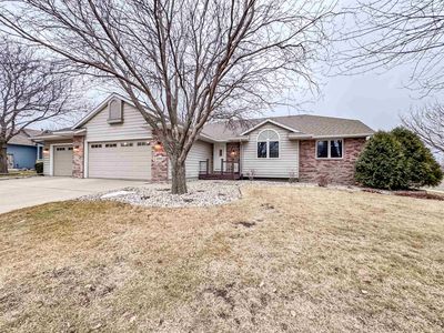 4000 S Brady Ct, Sioux Falls, SD, 57103