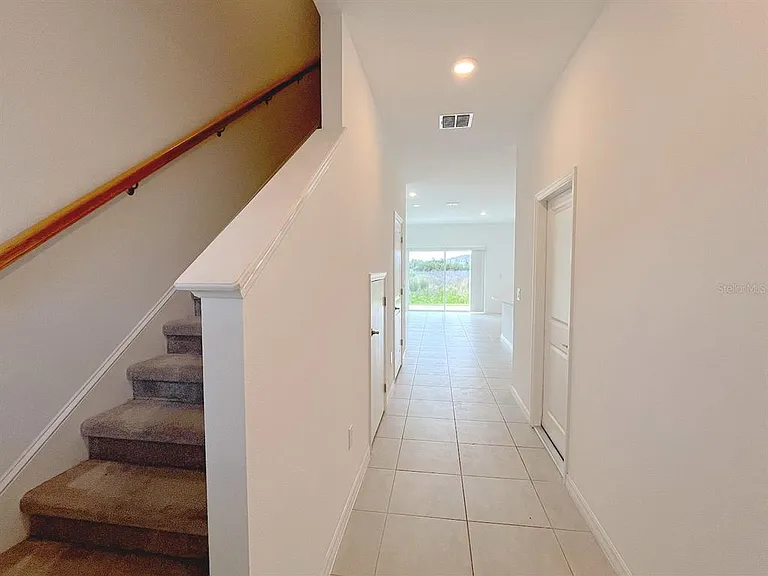 11832 Glenside Ter — Photo 3