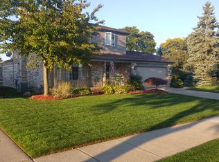 18153 Ash Crk, Macomb, MI 48044
