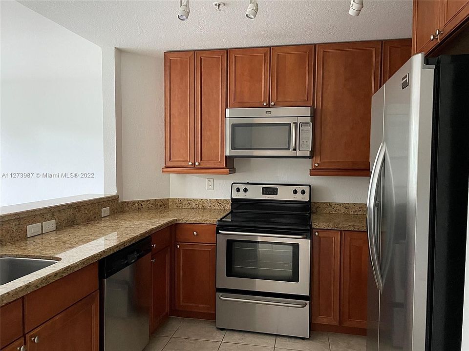 1st image of 107 Mendoza Ave APT 306