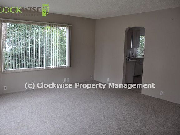 3rd image of 805 121st St S