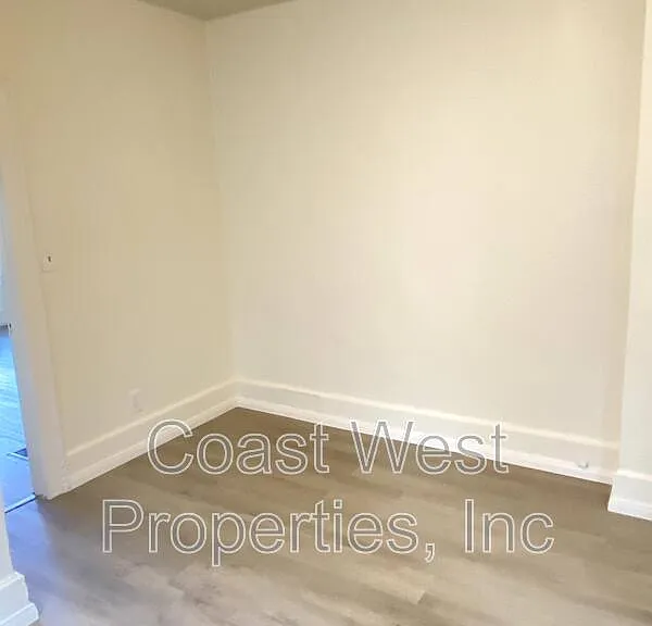 4473 Maryland St — Photo 4