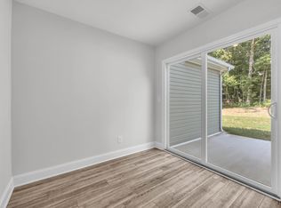 215 Limestone Point Dr #1, Clarksville, TN 37043
