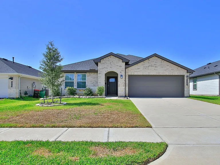 31707 Melkridge Rd — Photo 1