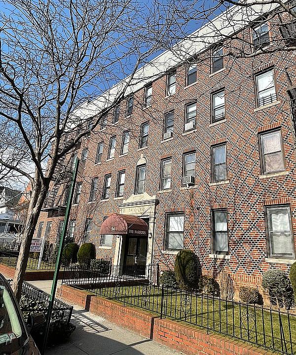 1st image of 54 Bay 29 St #B6