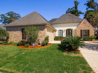 13203 Woodridge Ave, Baton Rouge, LA 70809