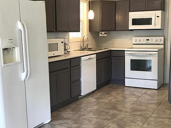 2nd image of 1046 County Road 51 #1