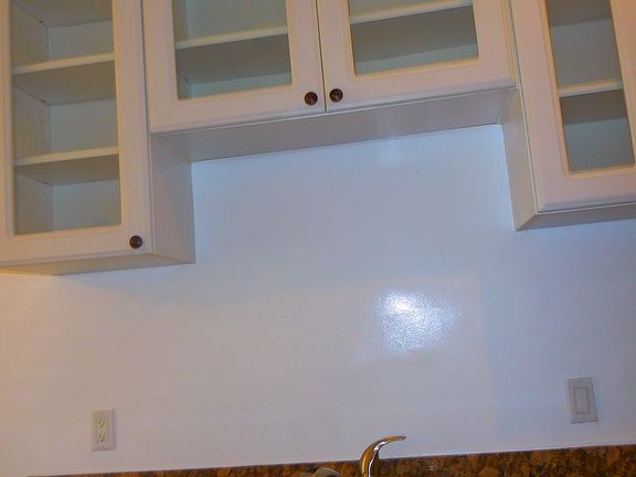 5th image of 944 12th St APT 1