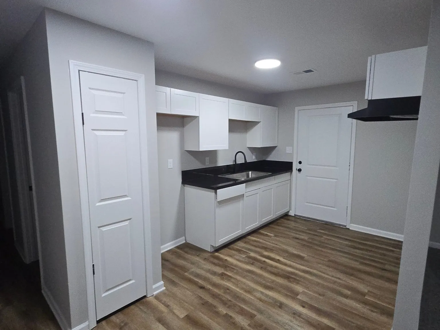 30 B W Cooper Brownsville TN - Unit 1 — Photo 2