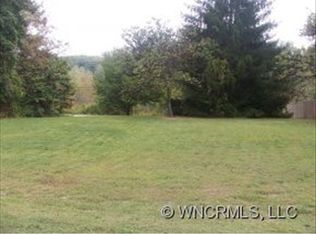 68 Helen Holcombe Way, Candler, NC 28715