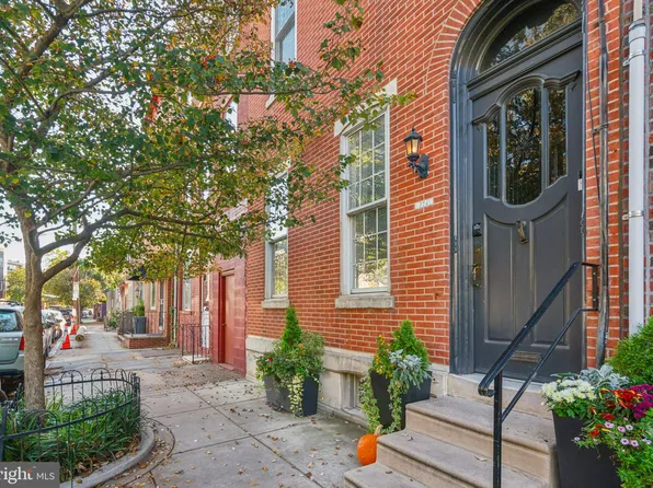774 S 6th St, Philadelphia, PA 19147