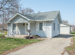 2902 Mahaska Ave, Des Moines, IA 50317