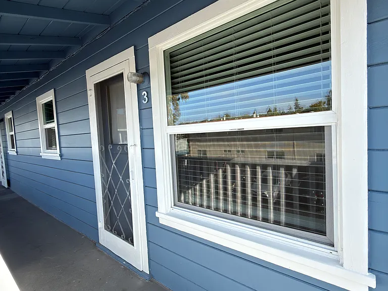 675 Johanna Ave #3 — Photo 11