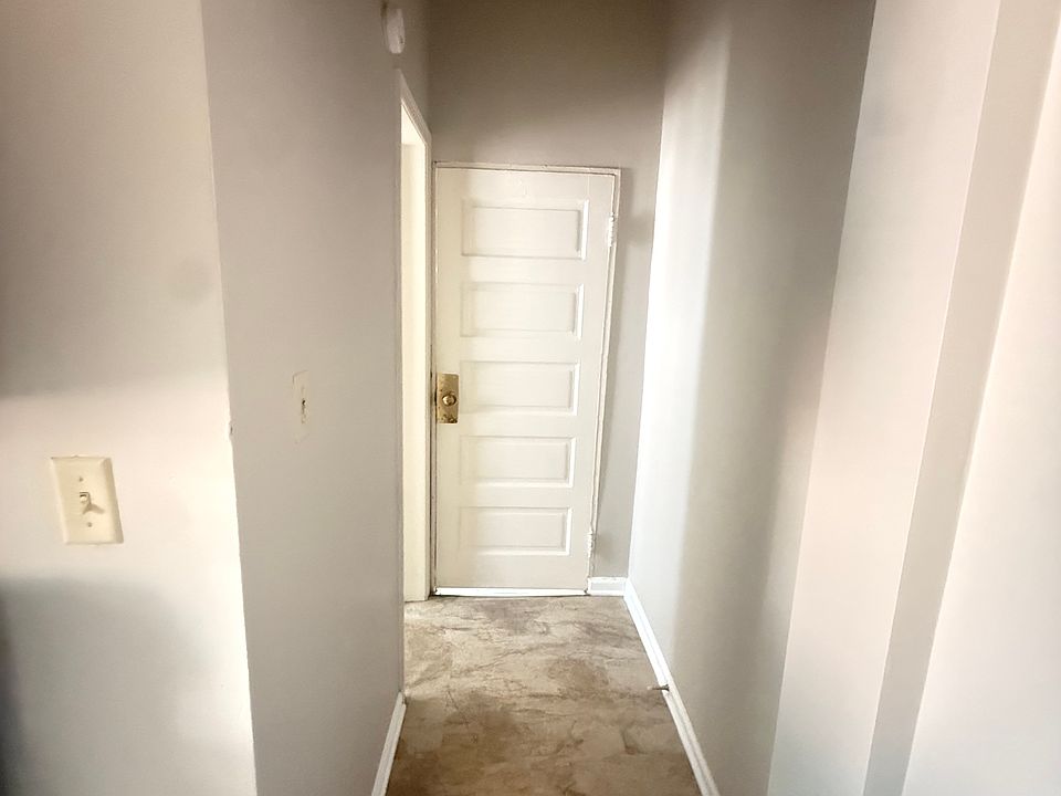 1st image of 1110 Wertland St APT 2