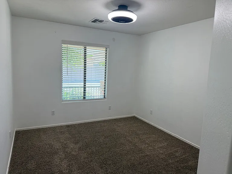 2724 S Chaparral Rd — Photo 21