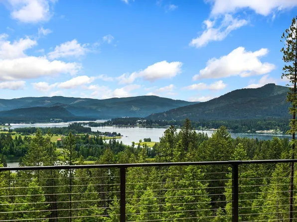 331 Towering Pines Dr, Sagle, ID 83860
