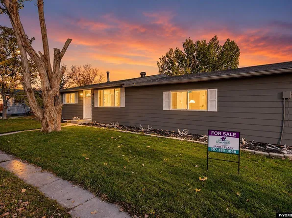 1115 Divide St, Rock Springs, WY 82901