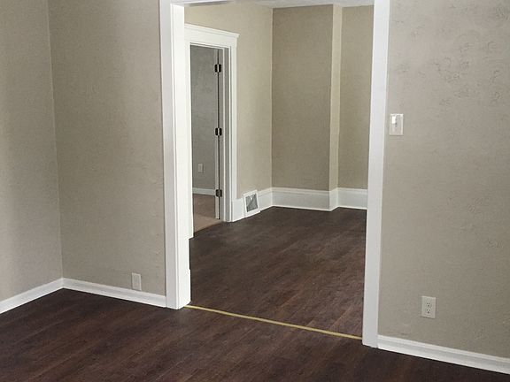 4th image of 3732 E 69th St
