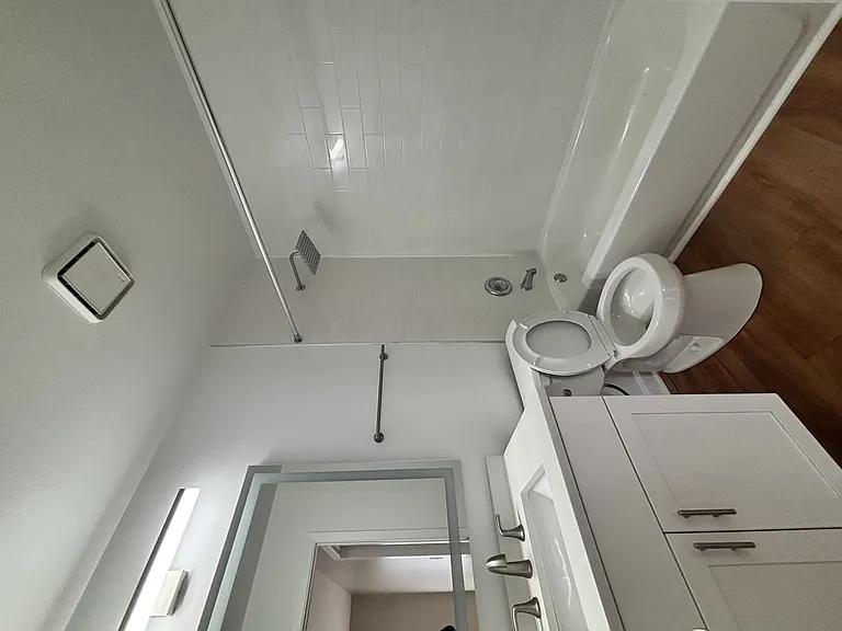 Savannah Trace Apartments — Photo 42
