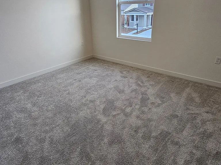 Upstairs Bed Room 2