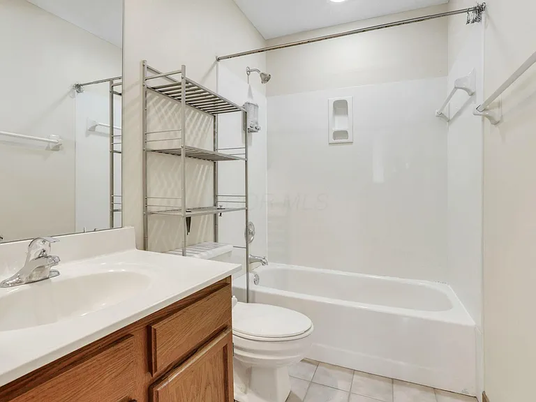 7641 Finbarr Ct — Photo 17
