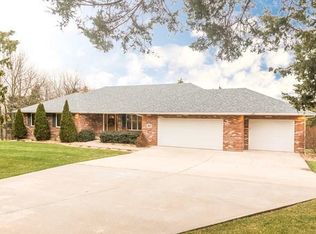 3811 Falling Leaf Ln, Lohman, MO 65053