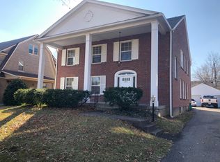 2416 Broadmeade Rd #1, Seneca Gardens, KY 40205