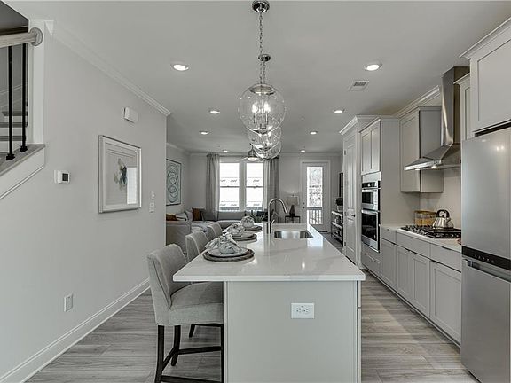 6521 Beacon Drive 369 Elevation Image 5