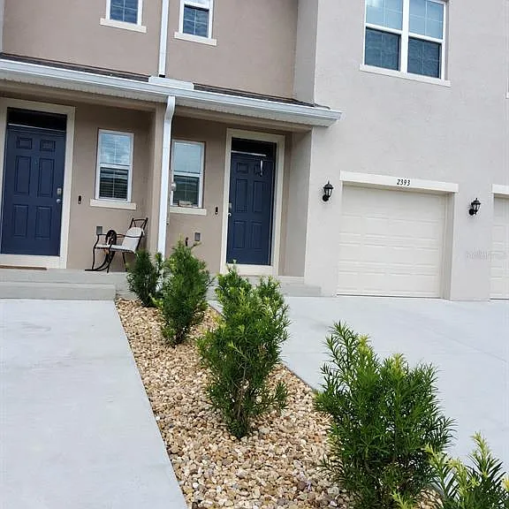 2393 Penguin Blvd — Photo 1