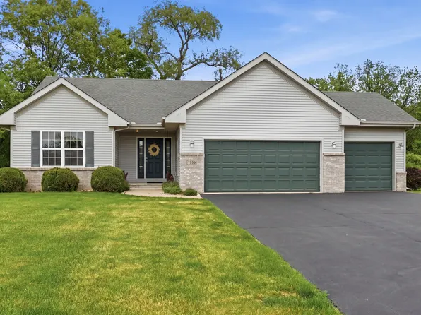 7688 Haymaker Ln, Cherry Valley, IL 61016