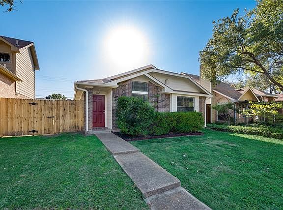 3rd image of 622 Las Brisas Dr