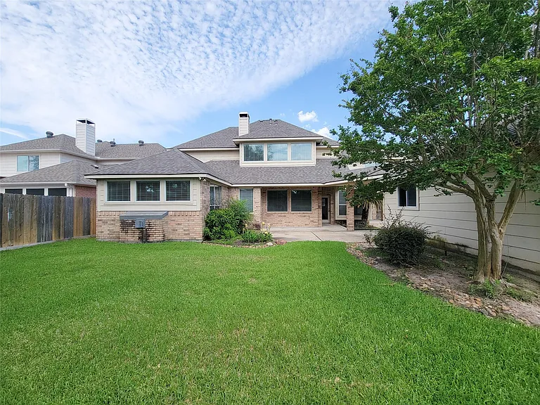 914 Ivory Ridge Ln — Photo 47