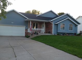 381 Hudkins Rd, Malcolm, NE 68402