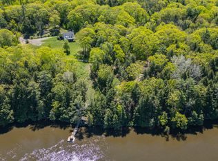 543A Middle Rd, Dresden, ME 04342