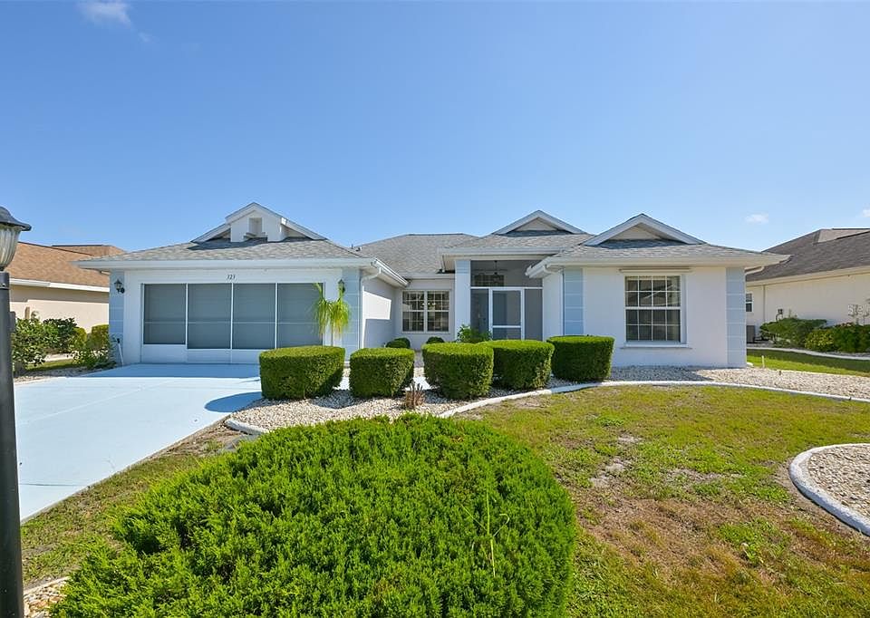 1st image of 323 CALOOSA PALMS COURT