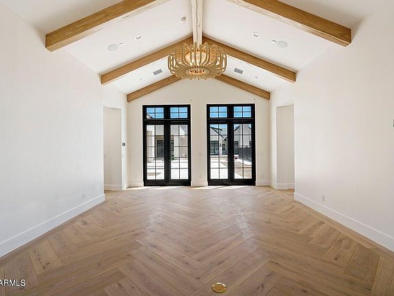 5th image of 5724 E MOCKINGBIRD Lane