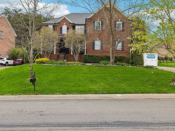 2nd image of 5521 Traceside Dr