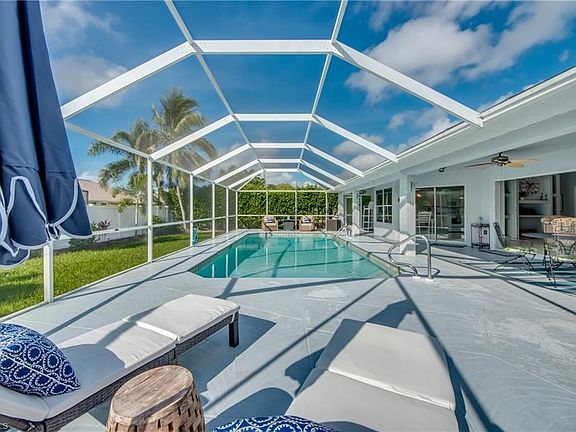 5th image of 2114 SW 50th Ln