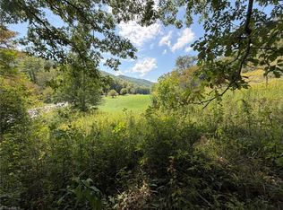 108 E Mill Creek Rd, Fleetwood, NC 28626