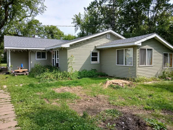 202 1/2 Highway 61, Hinckley, MN 55037