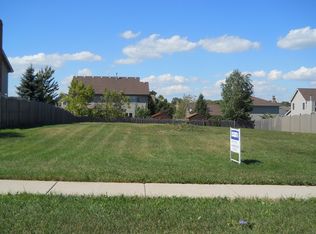 2915 Shannon Ln, New Lenox, IL 60451