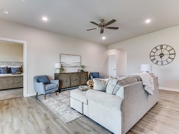 5th image of 11581 W Scarlett Ct