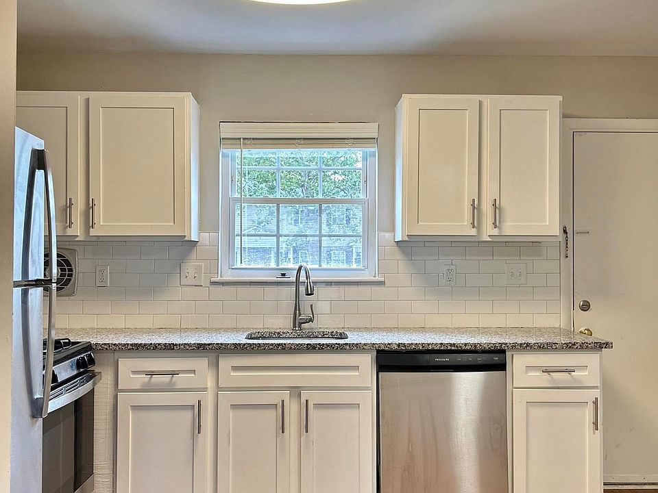1st image of 400 Winston St #339