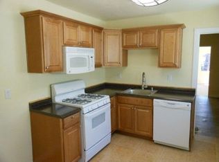 210 Avenida De La Plz, Vista, CA 92083
