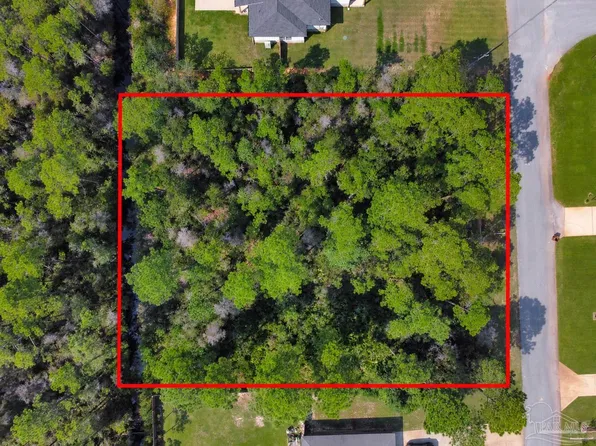 2151 Winfield Dr, Navarre, FL 32566