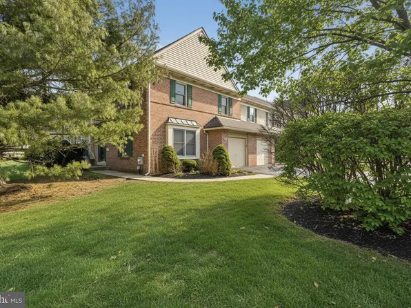 2606 Wister Ct #6, Lansdale, PA 19446