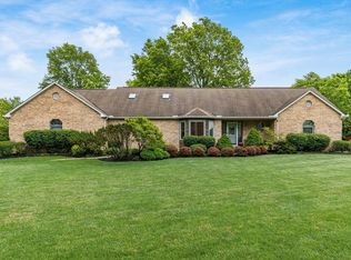 590 Clotts Rd, Columbus, OH 43230