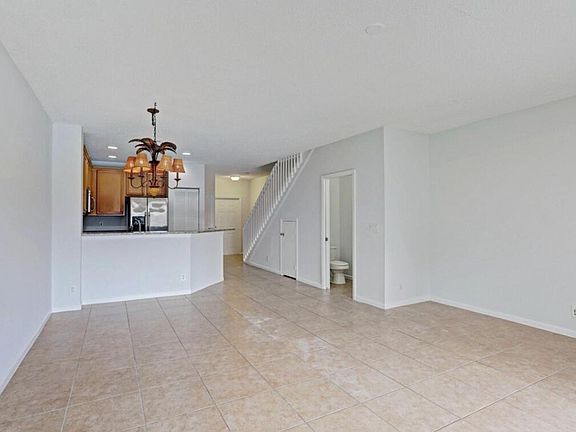 3rd image of 4712 Palmbrooke Cir